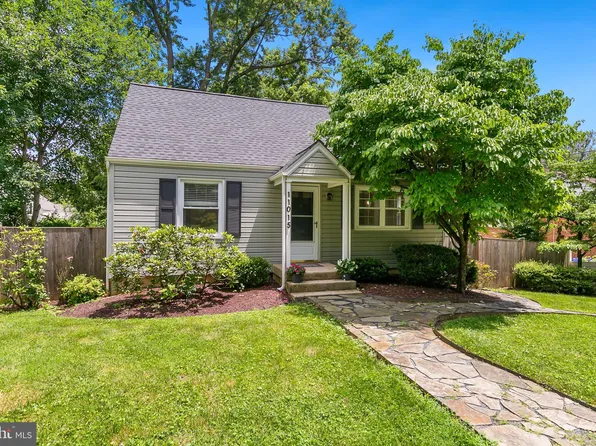 11015 Glueck Ln, Kensington, MD 20895