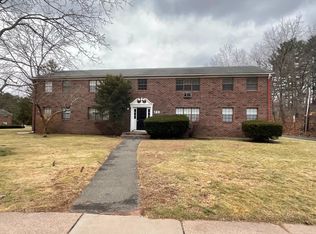 126 Sycamore Ln UNIT D, Manchester, CT 06040