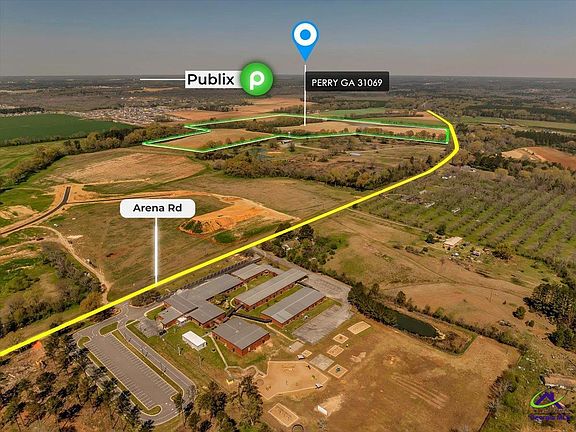 3rd image of 405 Arena Rd