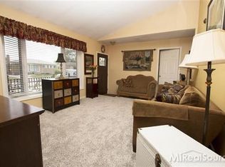 22821 Furton St, Saint Clair Shores, MI 48082