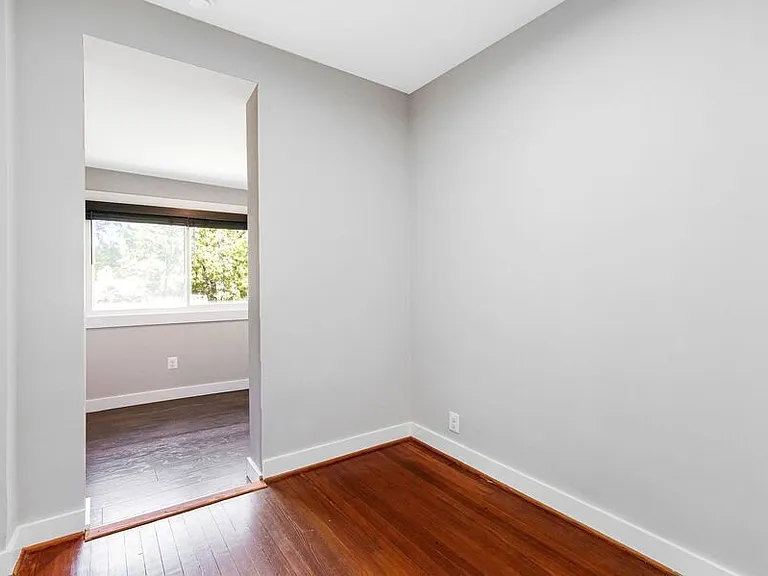 413 Buchanan St NW — Photo 37