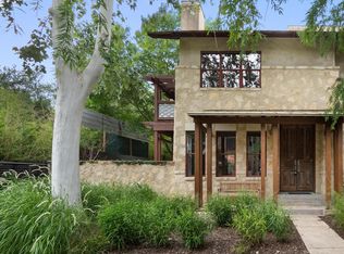 1701 Ravey St, Austin, TX 78704