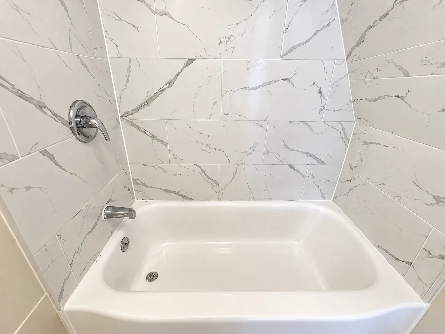 1 bed, 850 sqft, $1,545 — Photo 4