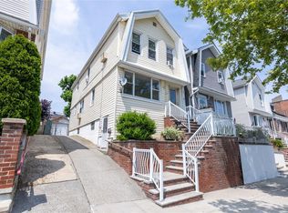 2941 Middletown Rd, Bronx, NY 10461