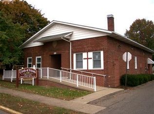 201 2nd St NW, Strasburg, OH