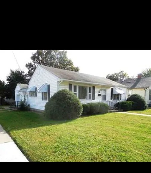 1100 Martin Luther King Jr Dr — Photo 15