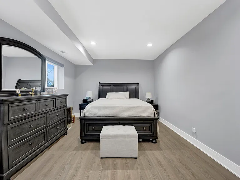 27W180 Cooley Ave #1 — Photo 7