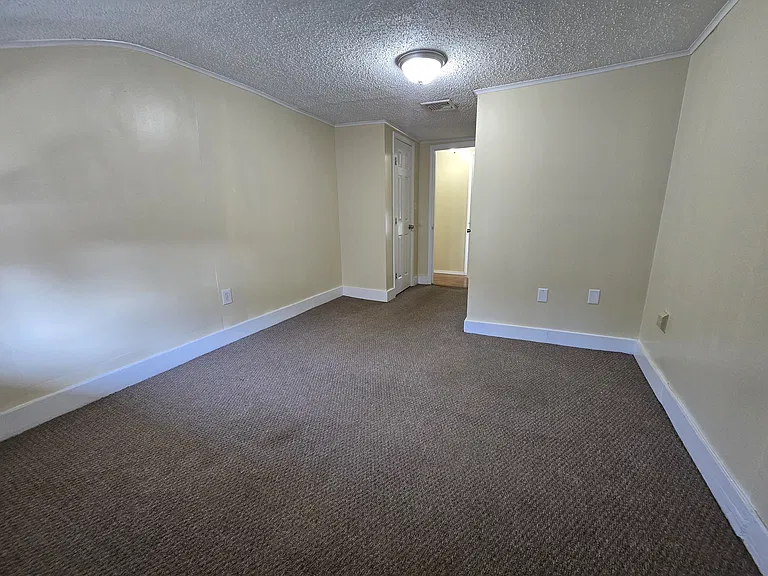 23 Brown St #C-3 — Photo 13