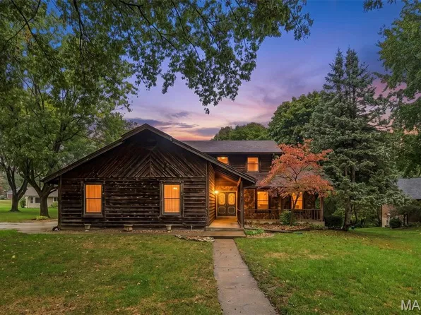 29 Number Six Green Dr #A, Saint Charles, MO 63303