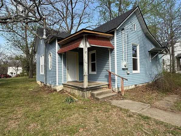 1018 S Main St, Nevada, MO 64772