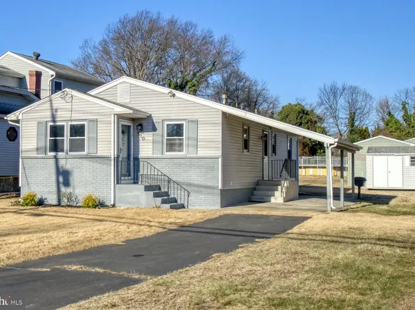 510 Davis Rd, Barrington, NJ 08007