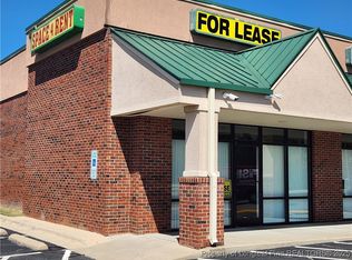 910 Brighton Rd, Fayetteville, NC 28314