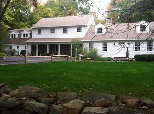 12 Richmond Hill Rd, Weston, CT 06883