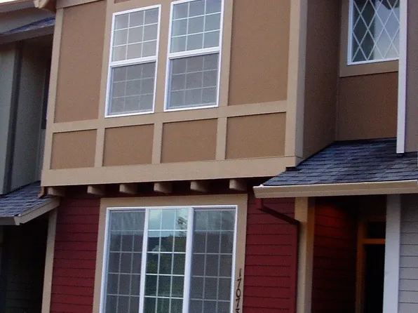 17073 SW Pleasanton Ln, Beaverton, OR 97003