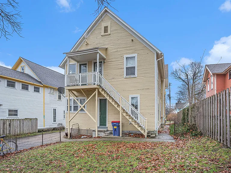 250 Paris Ave SE #4 — Photo 15