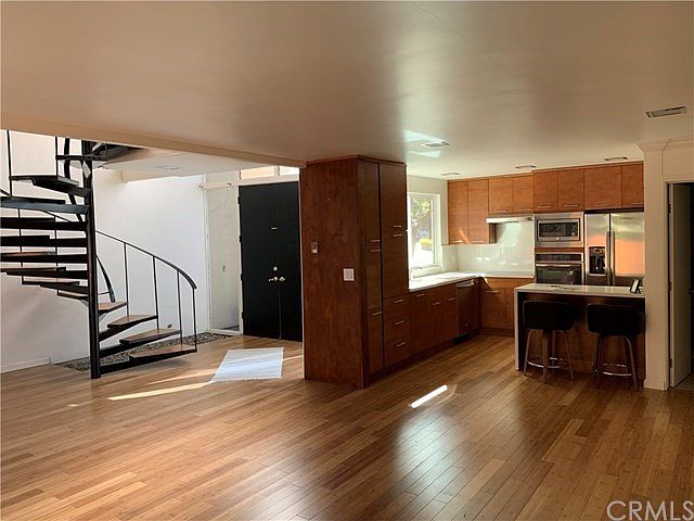 1st image of 4144 Del Mar Ave