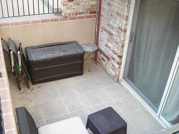 4th image of 5004 Baltimore Ave APT 103