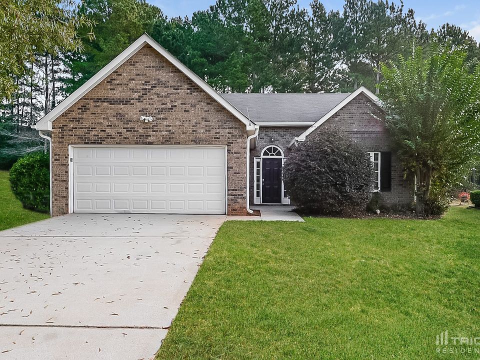 1st image of 416 Camella Cir
