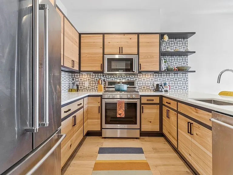 1012 Harvard St NW #7 — Photo 10