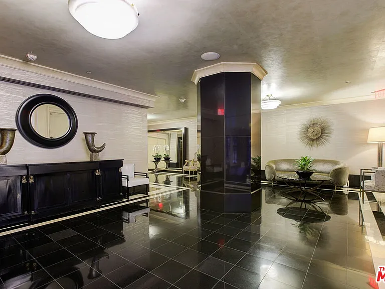 1645 N Vine St #706 — Photo 6