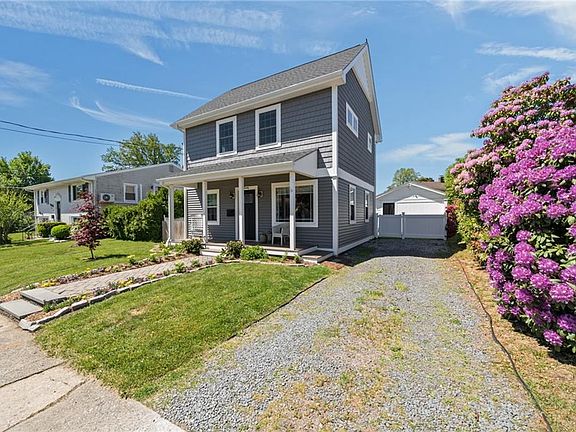 2nd image of 20 Mumford Ave