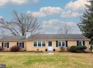 50 Meetinghouse Ln, Coatesville, PA 19320