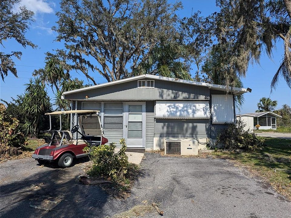 1st image of 76 Silversides St