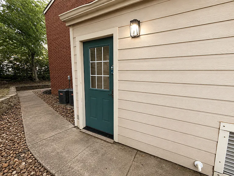 415 Fry St #9 — Photo 18