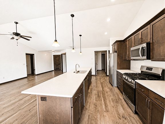 5th image of 2703 N Fordham St