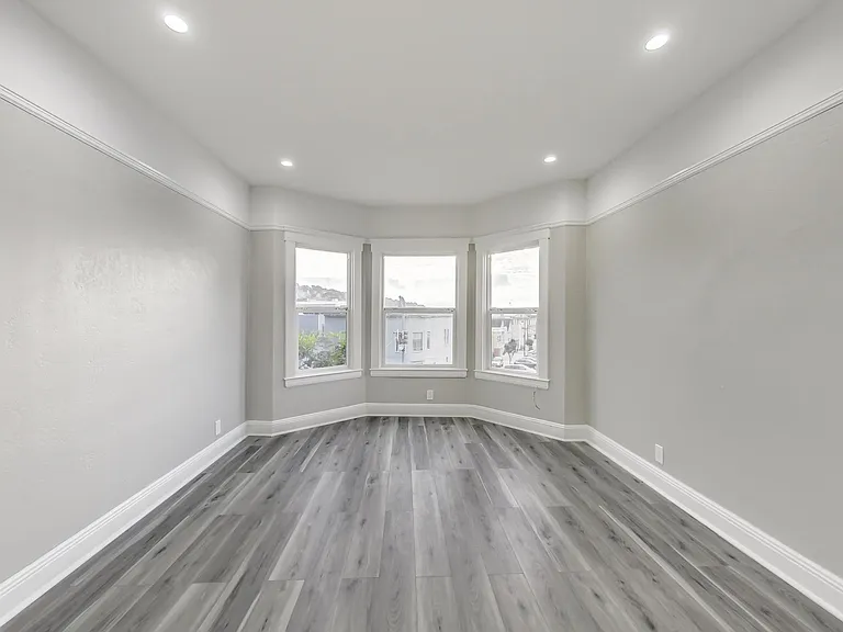 5134 3rd St #B — Photo 6