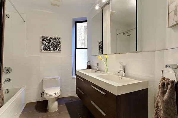 Sold by Corcoran | media 22