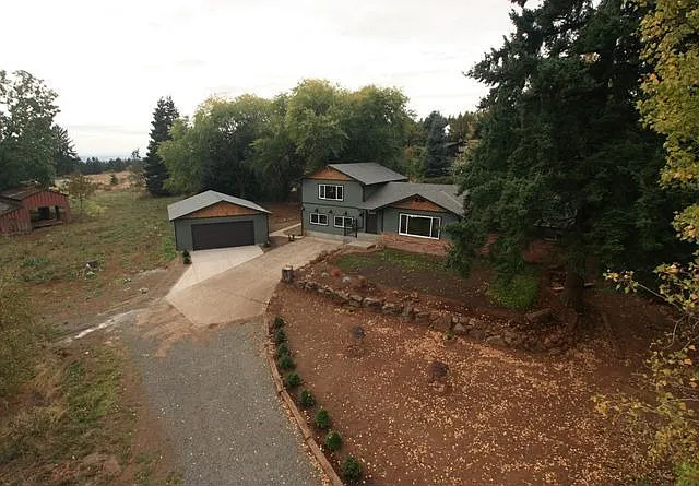 34950 NE Kramien Rd photo 1