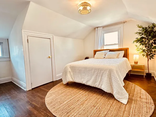 (undisclosed Address), Newark, NJ 07112