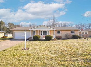 52210 Santa Monica Dr, Granger, IN 46530