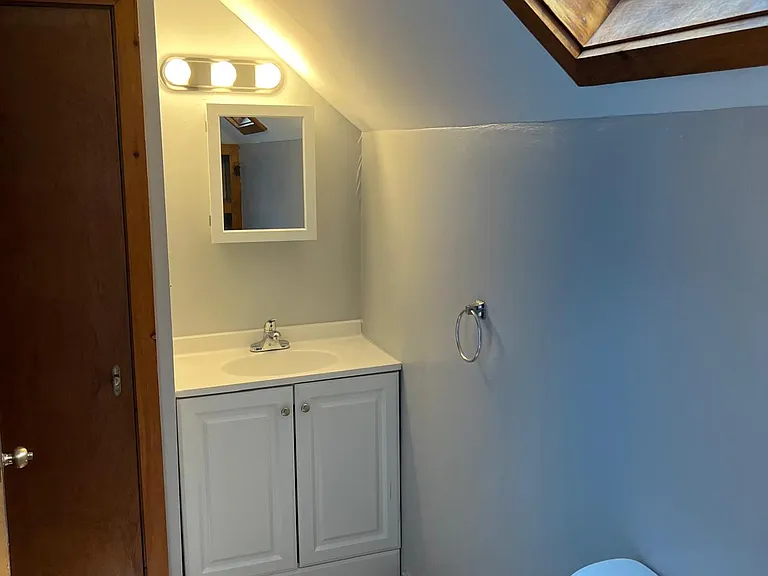 8 Boston Rd #2R — Photo 10