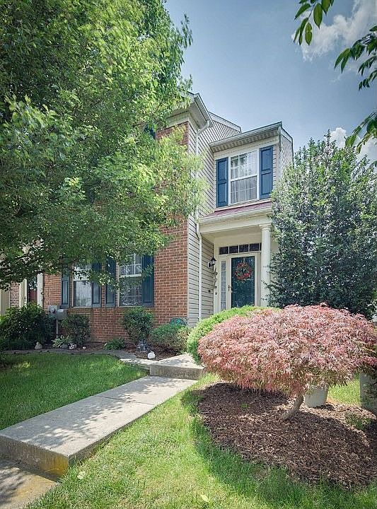 1st image of 631 Emmy Dee Dr