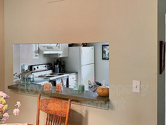 5th image of 6108 Whiskey Creek Dr #109-1