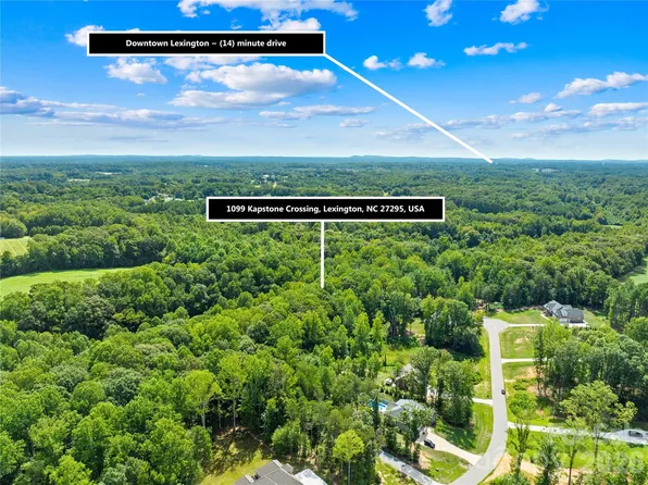 1099 Kapstone Xing, Lexington, NC 27295