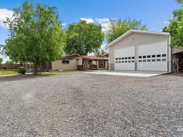 731 14th St, Clarkston, WA 99403