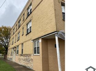 1901 S Homan Ave #2R, Chicago, IL 60623