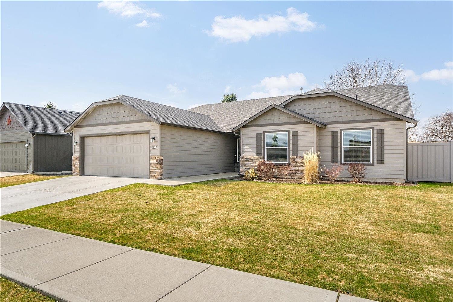 2925 N Harmony St, Spokane Valley, WA 99027 Zillow