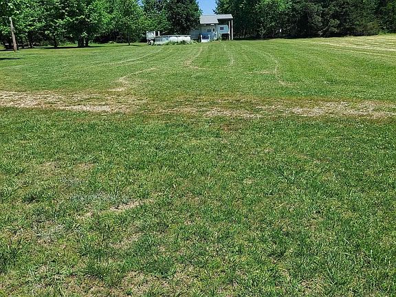 2nd image of 3109 Red River Rd