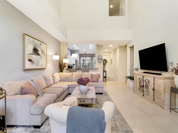 7024 Torrey Pines Circle, Port St Lucie, FL 34986