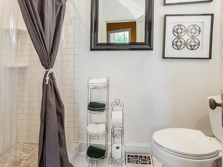 453 Angell St #1 — Photo 5