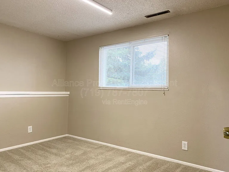 6087 Del Rey Dr — Photo 30