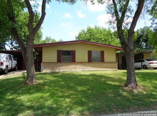5143 Village Lawn, San Antonio, TX 78218