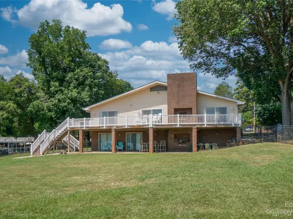 50422 Mallard Dr, Albemarle, NC 28001