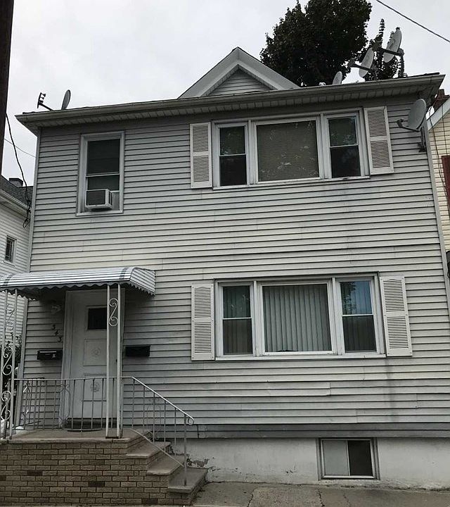 2nd image of 343 Passaic Ave