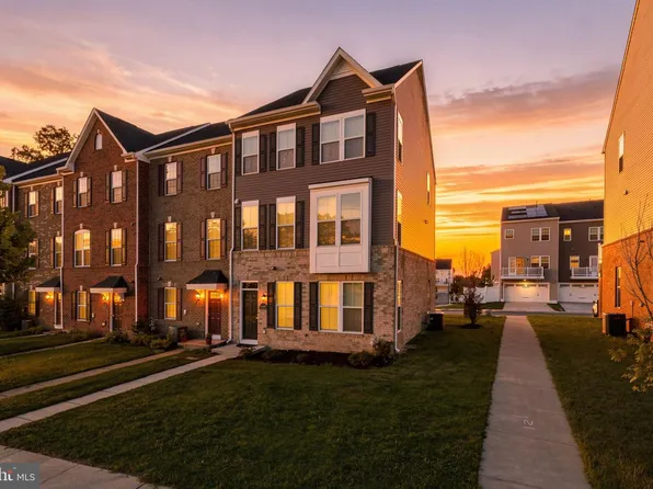 11364 Willow Green Cir, Manassas, VA 20109