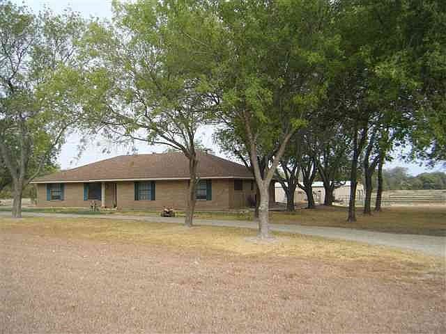 1st image of 1017 Woodcock Dr